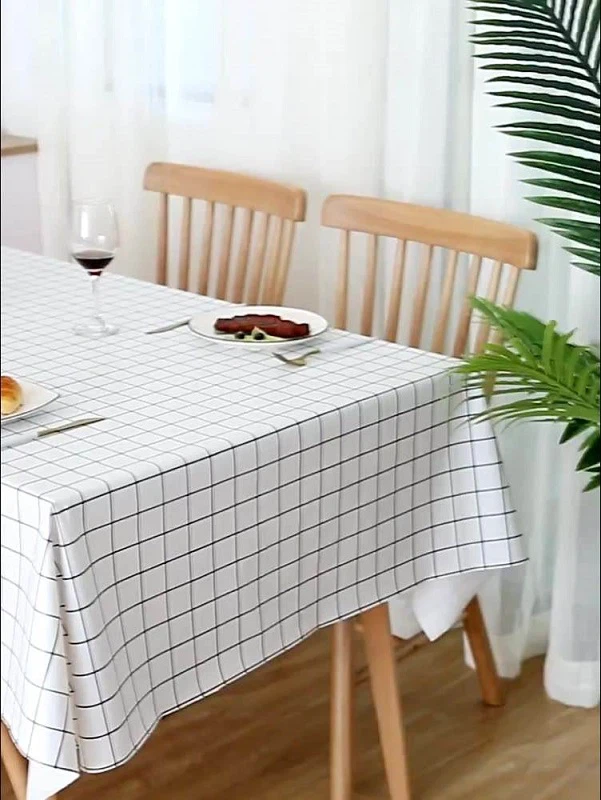 लैमिनेटेड फैब्रिक मेज़पोश